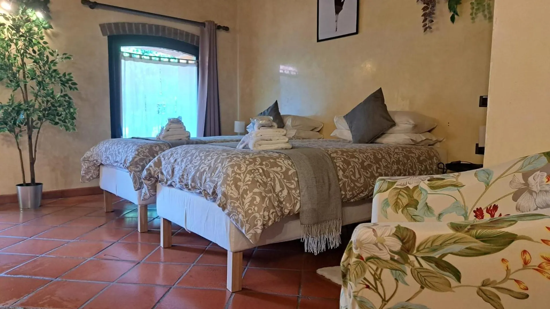 Monolocale Dalia Abbadesse Guest House Milaan Appartement