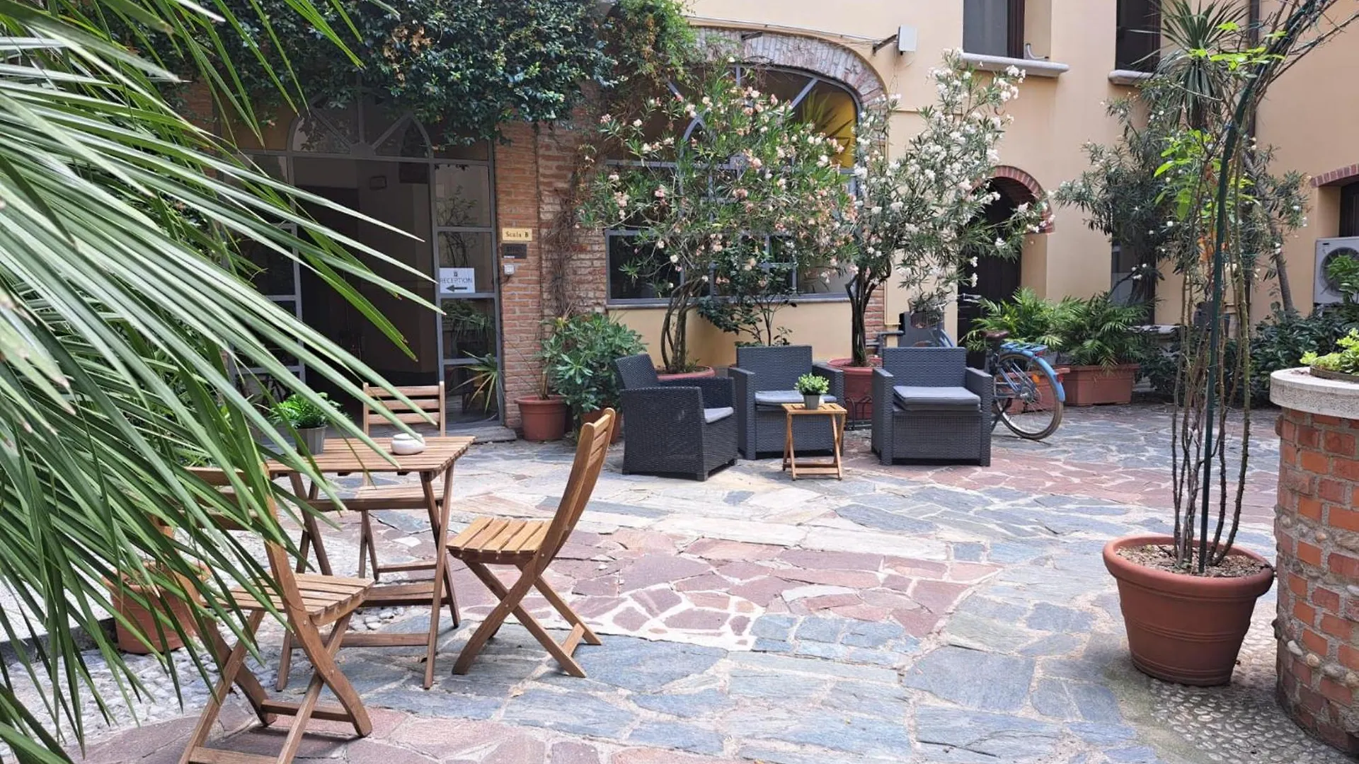 Monolocale Dalia Abbadesse Guest House Milaan Appartement